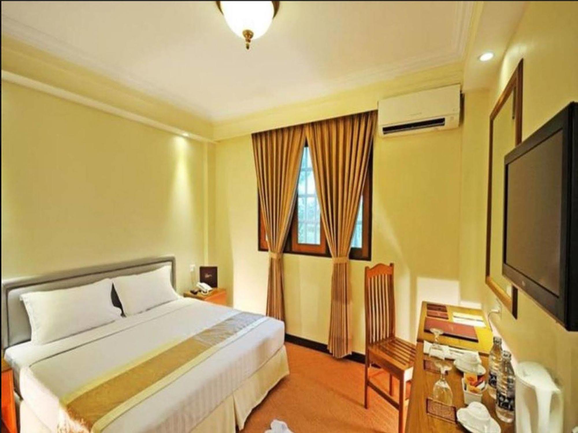 Royal Golden View Hotel Yangon Luaran gambar