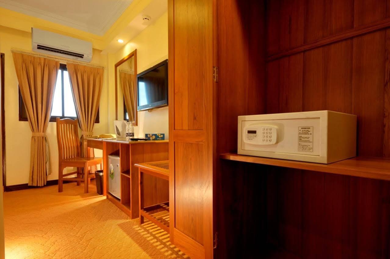 Royal Golden View Hotel Yangon Luaran gambar